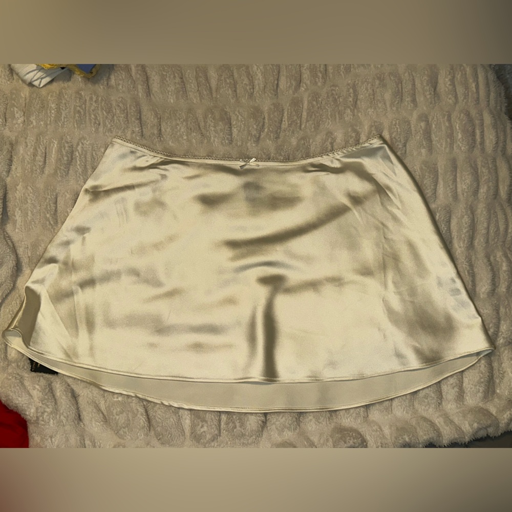 Wild Fable Cream Satin Skirt